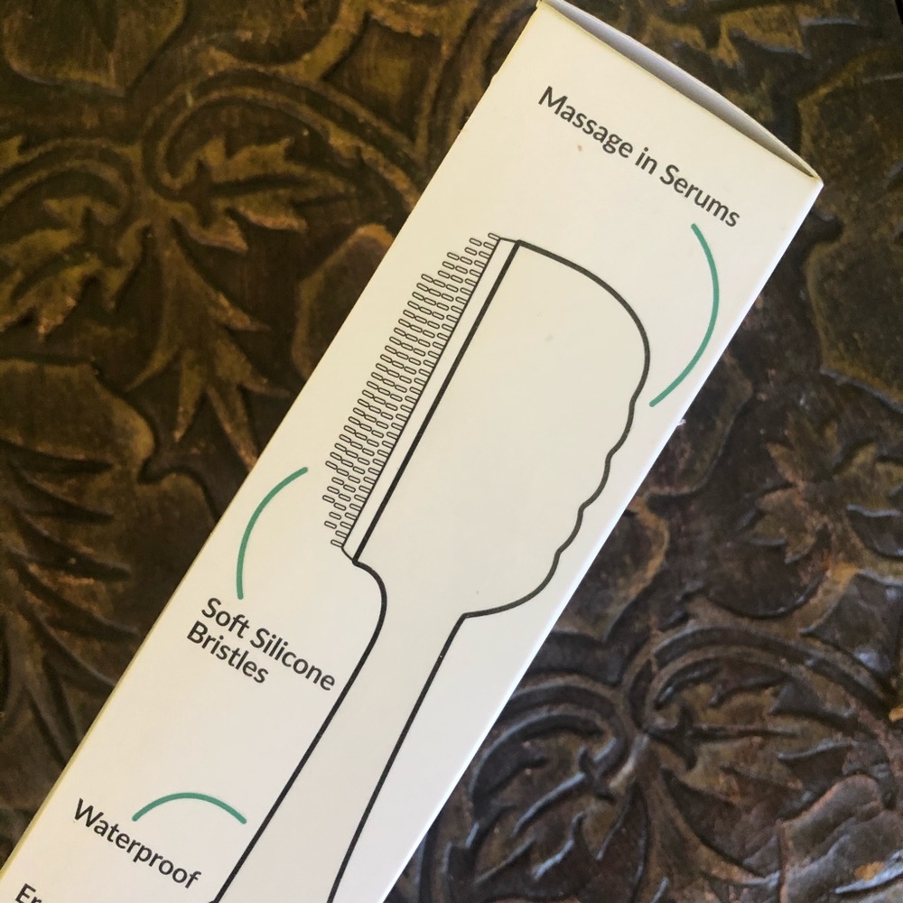 PMD CLEAN Smart Facial Cleansing Device - Picture 15 of 15
